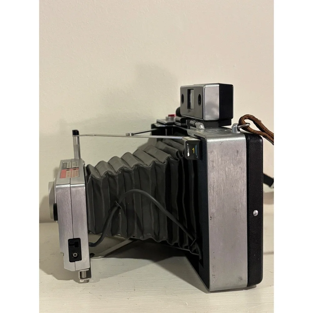 Polaroid Land Camera Automatic 100 Vintage Instant Film Camera flash attachment‎